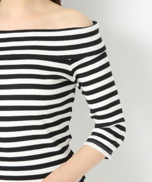 LOWRYS FARM（ローリーズファーム）の「テレコオフタートルプルオーバーロングスリーブ（トップス・レディース・オフ/ボーダー/チャコールグレー/ネイビー・Ｍ/Ｌ）」の9枚目の写真