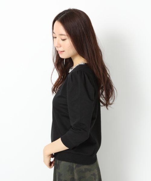 LOWRYS FARM（ローリーズファーム）の「コットンビジューパワショルロングスリーブ（トップス・レディース・オフ/ブラック/グレー/ブルー・Ｍ/Ｌ）」の5枚目の写真