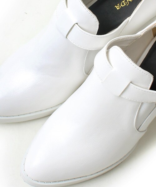 RANDA（ランダ）の「ヒールアップマニッシュシューズ/ES3766（メンズライクシューズ・レディース・ホワイト/ブラック・S/M/L）」の4枚目の写真