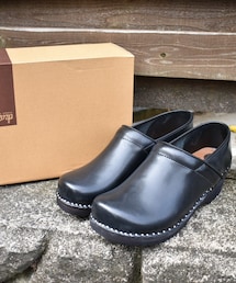 troentorp（トロエントープ）の「TROENTORP Van Gogh Classic Sweadish Clog スムースレザー クロッグ  BLACK（ブーツ）」
