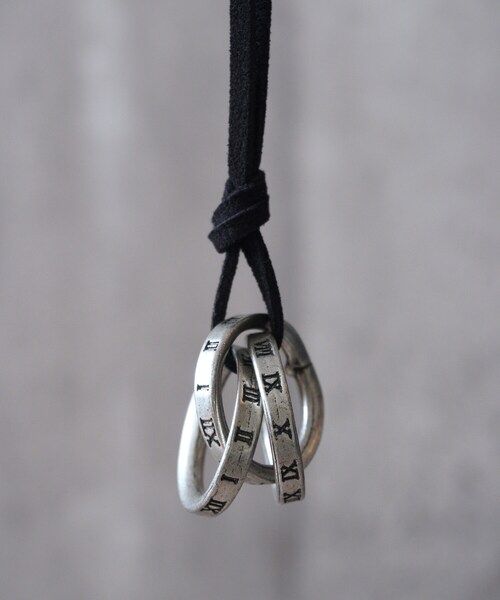 BOYSHE(ボーイシー)の「3リングローマ数字ネックレス(ネックレス・レディース・その他)」の9枚目の写真