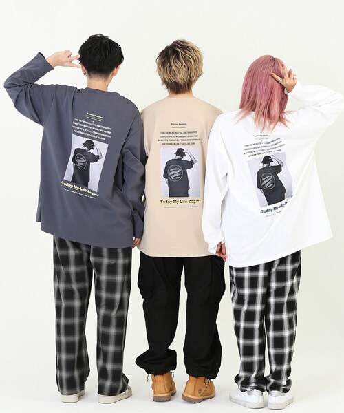 BOYSHE(ボーイシー)の「SUNDAY バックフォトプリントロングT ホワイト(Tシャツ/カットソー・レディース・その他)」の9枚目の写真