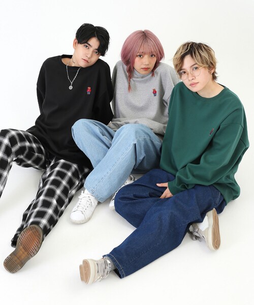BOYSHE(ボーイシー)の「Bベアー クルーネックスウェット グリーン(スウェット・レディース・その他)」の11枚目の写真