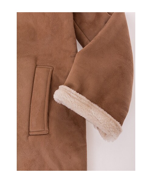 w closet（ダブルクローゼット）の「【予約】フェイクムートンドロップショルダーダブルコート（トップス・レディース・ライトベージュ/モカグレー・FREE）」の7枚目の写真