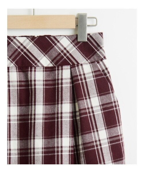 MAJESTIC LEGON（マジェスティックレゴン）の「○チェックIラインSK（パンツ・レディース・レッド柄/グリーン柄/ネイビー柄・Free）」の2枚目の写真