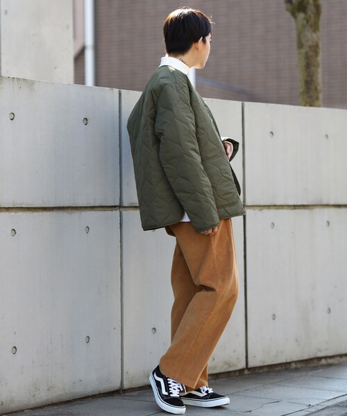 BOYSHE(ボーイシー)の「キルトショートブルゾン カーキ(ブルゾン・レディース・その他)」の4枚目の写真