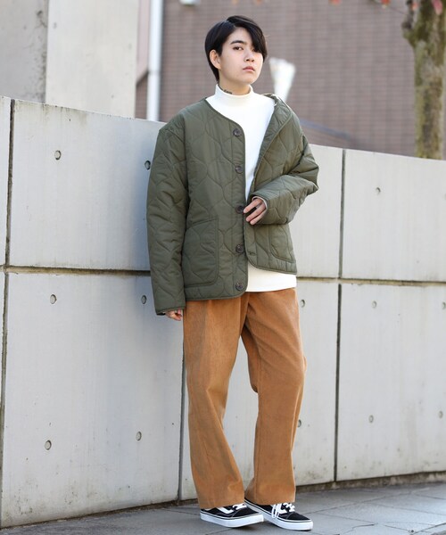 BOYSHE(ボーイシー)の「キルトショートブルゾン カーキ(ブルゾン・レディース・その他)」の3枚目の写真