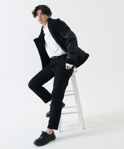 BOYSHE（ボーイシー）の「テーパード ストレッチ チノパンツ　ブラック（チノパンツ・レディース・その他）」の2枚目の写真