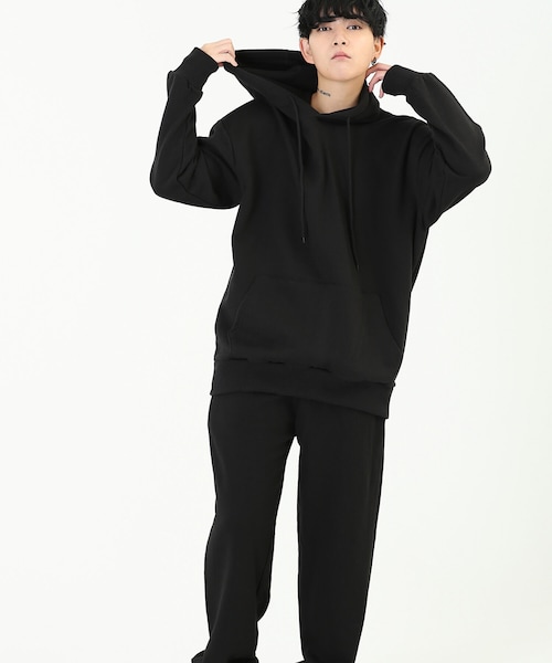 BOYSHE（ボーイシー）の「デイリー スウェットパーカーセットアップ　ブラック（スウェット・レディース・その他）」の5枚目の写真