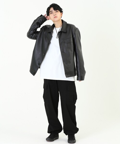 BOYSHE(ボーイシー)の「フェイクレザー BIGジャケット(その他アウター・レディース・その他)」の3枚目の写真