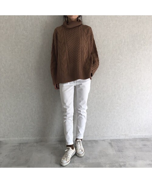 copine（コピン）の「全カラー12月10日再入荷！サイドスリットデザイン！ゆる可愛いケーブル編みタートルニット(3color)（ニット/セーター・レディース・その他）」の8枚目の写真