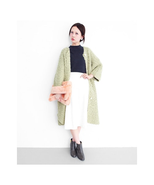 KBF（ケイビーエフ）の「ガーター編みBIGガウン（ジャケット/アウター・レディース・L.GREEN/L.BLUE/OFF・one）」の4枚目の写真