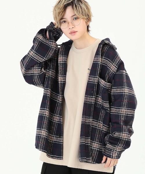 BOYSHE（ボーイシー）の「ビッグシルエット チェックシャツジャケット　ネイビー（シャツ/ブラウス・レディース・その他）」の8枚目の写真