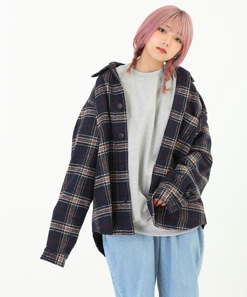 BOYSHE（ボーイシー）の「ビッグシルエット チェックシャツジャケット　ネイビー（シャツ/ブラウス・レディース・その他）」の7枚目の写真