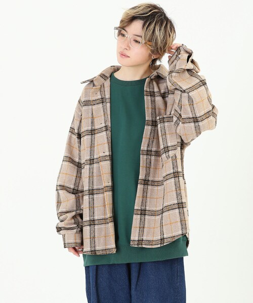 BOYSHE（ボーイシー）の「ビッグシルエット チェックシャツジャケット　ベージュ（シャツ/ブラウス・レディース・その他）」の9枚目の写真
