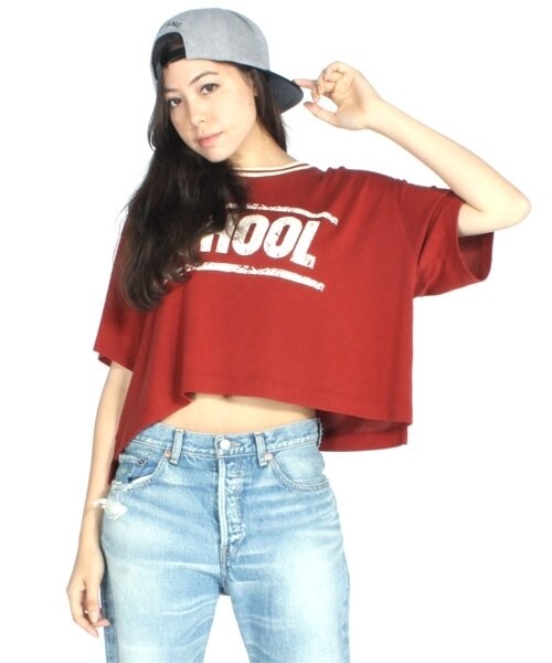 RNA（アールエヌエー）の「SCHOOL girlプルオーバー（トップス・レディース・ホワイトベース/ネイビーベース/レッドベース・M）」の3枚目の写真