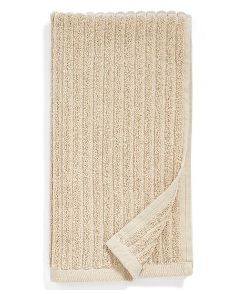 Nordstrom（ノードストロム）の「Nordstrom at Home 'Modern Rib' Hand Towel (2 for