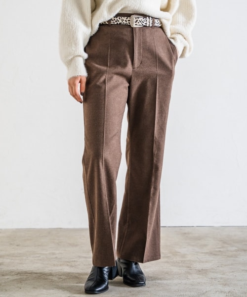 PAGEBOY(ページボーイ)の「【WEB先行予約】ウールライクセミフレアパンツ(パンツ・レディース・ブラック/ルージュ/杢ブラウン・S, M)」の2枚目の写真