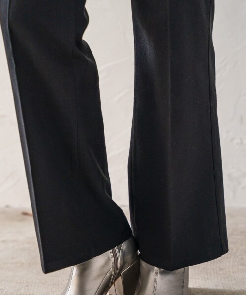 PAGEBOY(ページボーイ)の「【WEB先行予約】ウールライクセミフレアパンツ(パンツ・レディース・ブラック/ルージュ/杢ブラウン・S, M)」の18枚目の写真