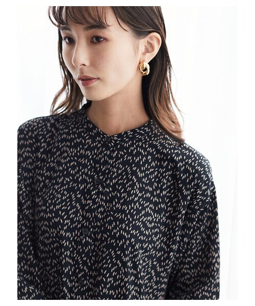 Green Parks(グリーンパークス)の「・SUGAR SPOON バンドカラーパターンワンピ(ワンピース/ドレス・ブラック/グレーベージュ/ブラウン・F)」の4枚目の写真