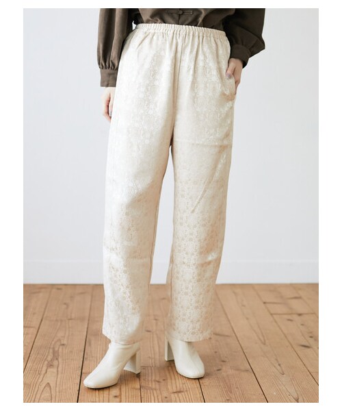 Green　Parks（グリーンパークス）の「・SUGAR SPOON サテンジャガードパンツ（パンツ・アイボリー/ピンク/ベージュ/グリーン・F）」の18枚目の写真