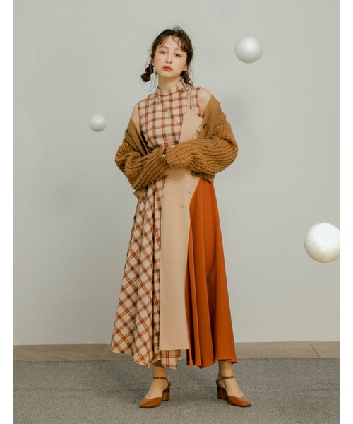 Marjorie（マージョリー）の「霓虹燈光，不對稱格紋拼色洋裝（ワンピース/ドレス・レディース・紅紫/杏・XS/S/M）」の15枚目の写真