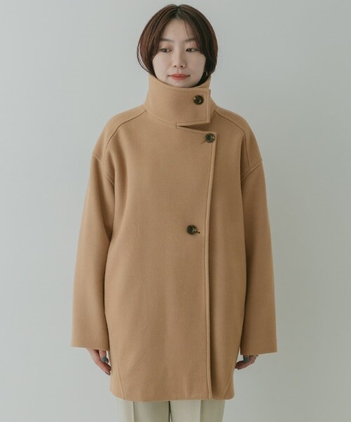 KBF（ケイビーエフ）の「KBF+ 立領繭型中長版大衣（ジャケット/アウター・レディース・象牙白/膚色/黑色・one）」の16枚目の写真