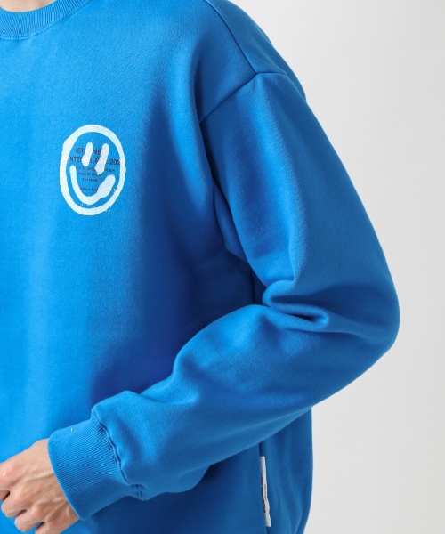 ALAND（エーランド）の「ISTKUNST／スマイルロゴプルオーバー（トップス・ホワイト()/ブラック()/ブルー()）」の16枚目の写真