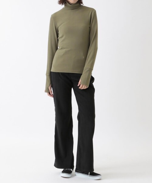 ALAND（エーランド）の「citybreeze／ロゴシンプルタートルネック（トップス・レディース・ホワイト(05)/ブラック(09)/チャコール(19)/カーキ(78)・FREE）」の19枚目の写真