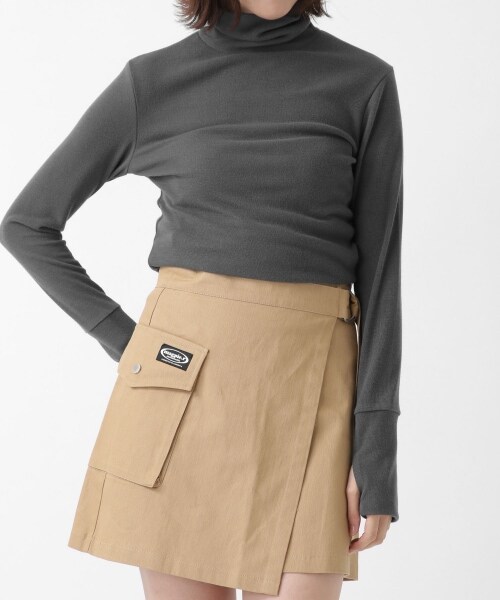 ALAND（エーランド）の「citybreeze／ロゴシンプルタートルネック（トップス・レディース・ホワイト(05)/ブラック(09)/チャコール(19)/カーキ(78)・FREE）」の3枚目の写真