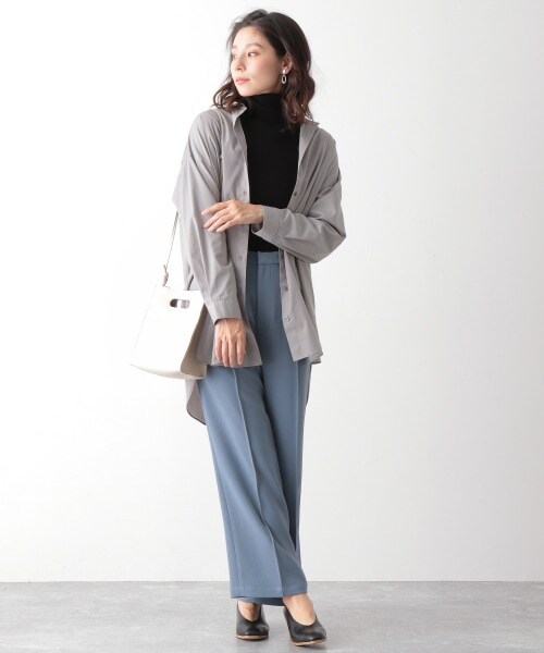 LEPSIM（レプシィム）の「ピンタックカラーパンツ（パンツ・グレージュ/モカ/カーキ/ブルー）」の9枚目の写真