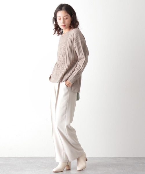 LEPSIM（レプシィム）の「ピンタックカラーパンツ（パンツ・グレージュ/モカ/カーキ/ブルー）」の6枚目の写真