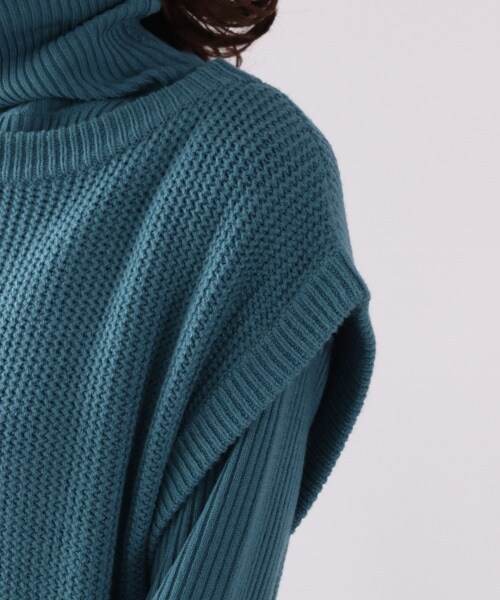 LOWRYS FARM（ローリーズファーム）の「タートルレイヤード２Ｐワンピース（ワンピース/ドレス・アイボリー/ブラウン/ブルー）」の11枚目の写真