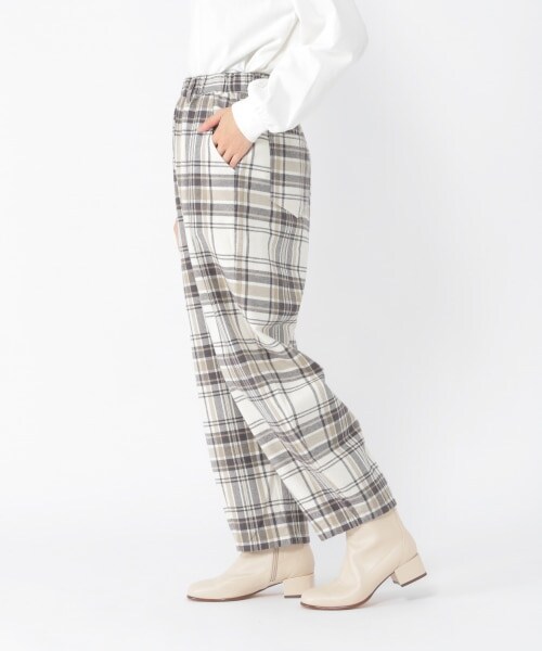 studio CLIP（スタディオクリップ）の「スラウチマルシェパンツ（パンツ・ホワイト(チェック)/ブラウン(チェック)/ブラックウォッチ/フラワープリント/イカットプリント/レオパード風プリント/アイボリー/ベージュ/インディゴ）」の21枚目の写真