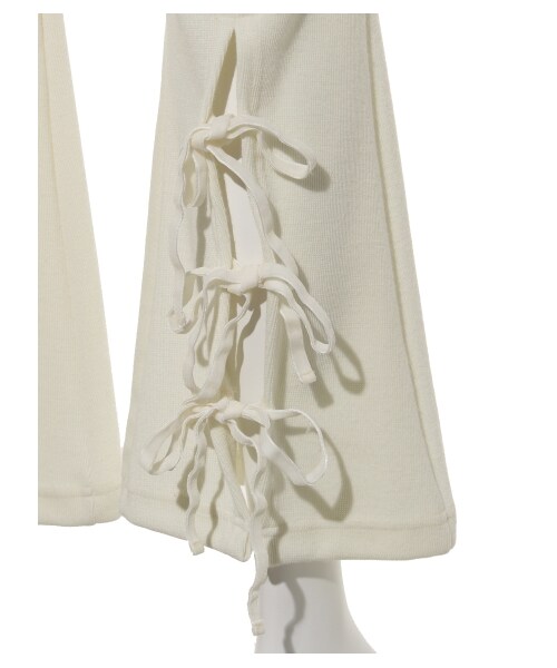 lilLilly（リルリリー）の「リボンニットフレアパンツ（パンツ・レディース・WHITE/PINK/BLUE/BLACK・FREE）」の19枚目の写真