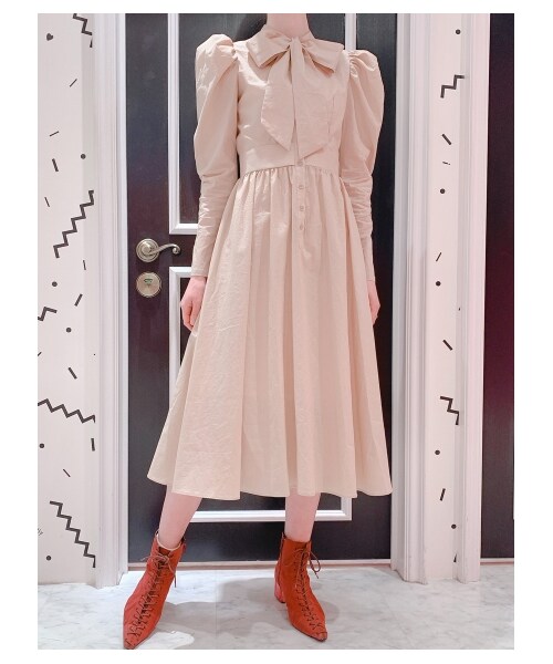 lilLilly（リルリリー）の「[pain]パワショルロングドレス（ワンピース/ドレス・レディース・BEIGE/ROSE/BLACK・FREE）」の5枚目の写真