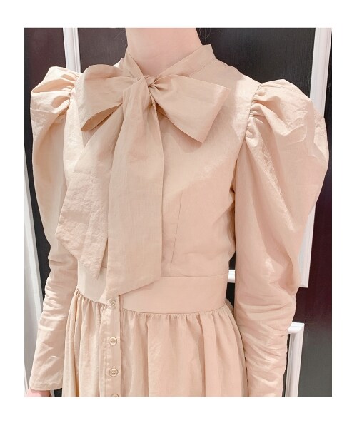 lilLilly（リルリリー）の「[pain]パワショルロングドレス（ワンピース/ドレス・レディース・BEIGE/ROSE/BLACK・FREE）」の6枚目の写真