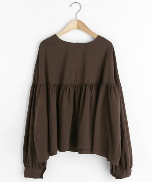 DHOLIC（ディーホリック）の「フレアブラウス（シャツ/ブラウス・レディース・ホワイト/ブラウン/イエロー・FREE）」の2枚目の写真