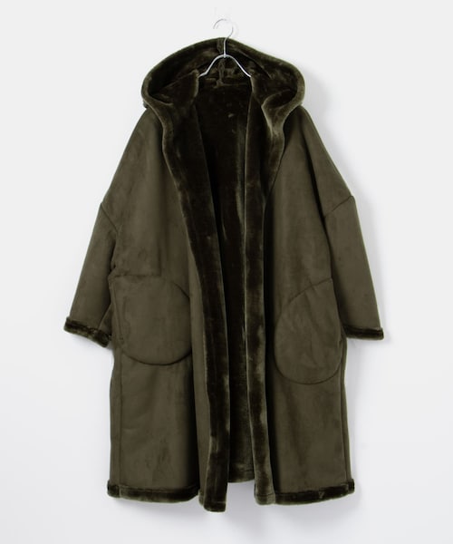 VACHEMENT（ヴァシュモン）の「vachement ムートンフードコート