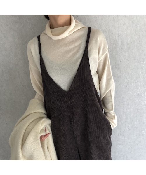 copine(コピン)の「肩紐調節可能!コーデュロイキャミサロペット【クリックポスト対象商品】(サロペット/オーバーオール・レディース・その他)」の7枚目の写真