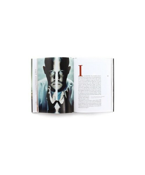 Alexander McQueen（アレキサンダーマックイーン）の「Books with