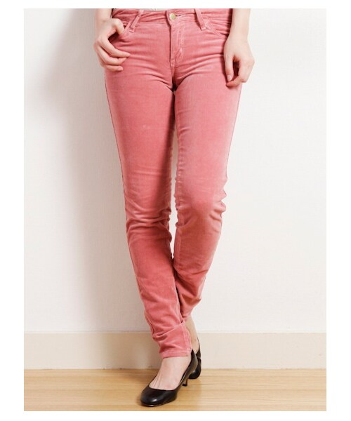 SEVENDAYS=SUNDAY（セブンデイズサンデイ）の「W リー別注コーデュロイスキニーパンツ（パンツ・レディース・ホワイト/ピンク/カーキ/ネイビー・S/M/L）」の4枚目の写真