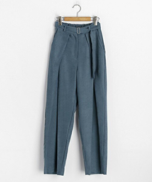 DHOLIC(ディーホリック)の「ベルトワイドスラックス(スラックス・レディース・ブラック/ブルー・FREE)」の2枚目の写真