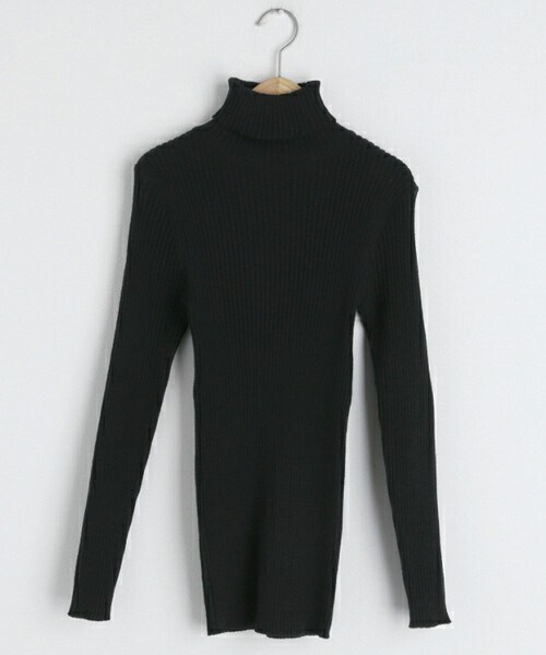 DHOLIC（ディーホリック）の「スリムリブタートルネックニット（ニット/セーター・レディース・ホワイト/グリーン/ブラック/ピンク/イエロー/ベージュ・FREE）」の2枚目の写真