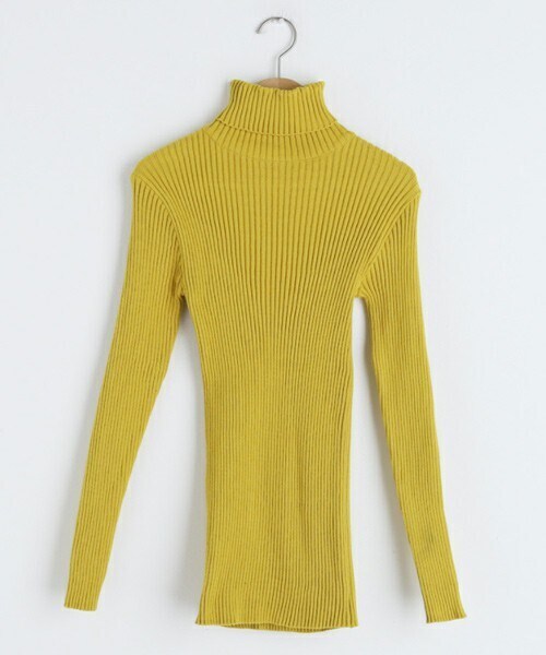 DHOLIC（ディーホリック）の「スリムリブタートルネックニット（ニット/セーター・レディース・ホワイト/グリーン/ブラック/ピンク/イエロー/ベージュ・FREE）」の5枚目の写真