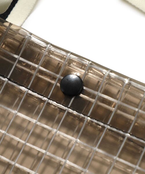 beautiful people（ビューティフルピープル）の「別注ビニールサコッシュ（その他・レディース・BLACK・FREE）」の5枚目の写真