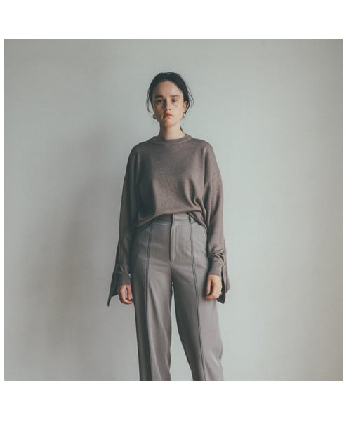 CLANE　フリルニット CLANE（クラネ）の「CLANE クラネ “BACK FRILL KNIT TOPS