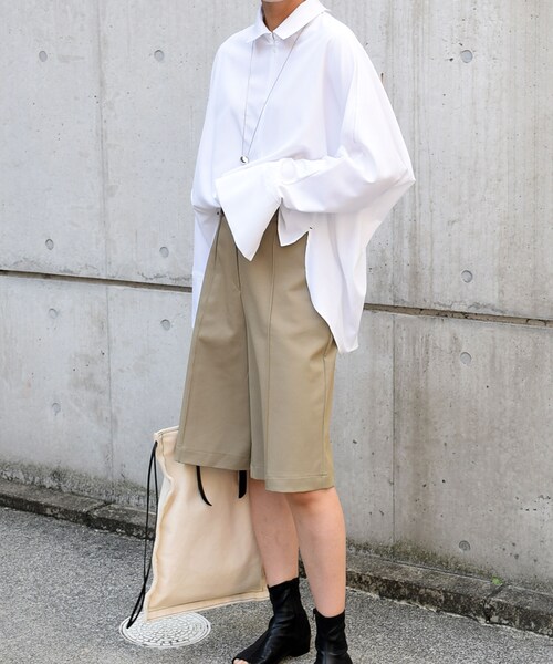 no brand(ノーブランド)の「T/RデザインステッチオーバーBL(シャツ/ブラウス・レディース・その他)」の2枚目の写真