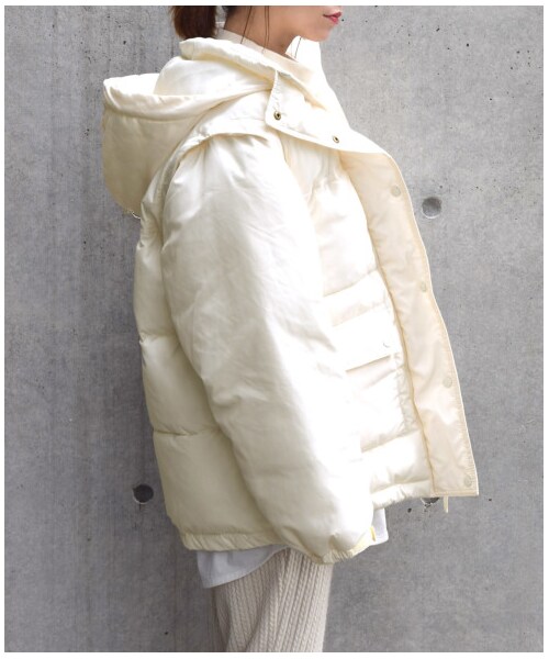 w closet（ダブルクローゼット）の「袖外し可能なエコダウン（ジャケット/アウター・レディース・オフホワイト/サンドベージュ/オレンジ/ブラック・FREE/M/L/S）」の11枚目の写真