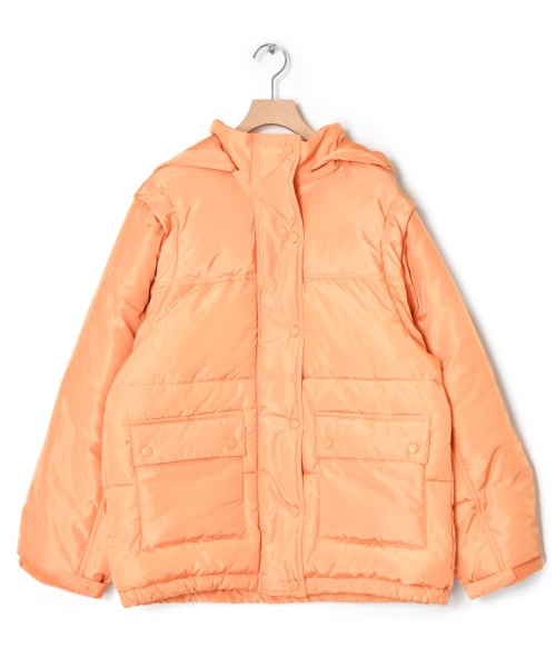 w closet（ダブルクローゼット）の「袖外し可能なエコダウン（ジャケット/アウター・レディース・オフホワイト/サンドベージュ/オレンジ/ブラック・FREE/M/L/S）」の4枚目の写真